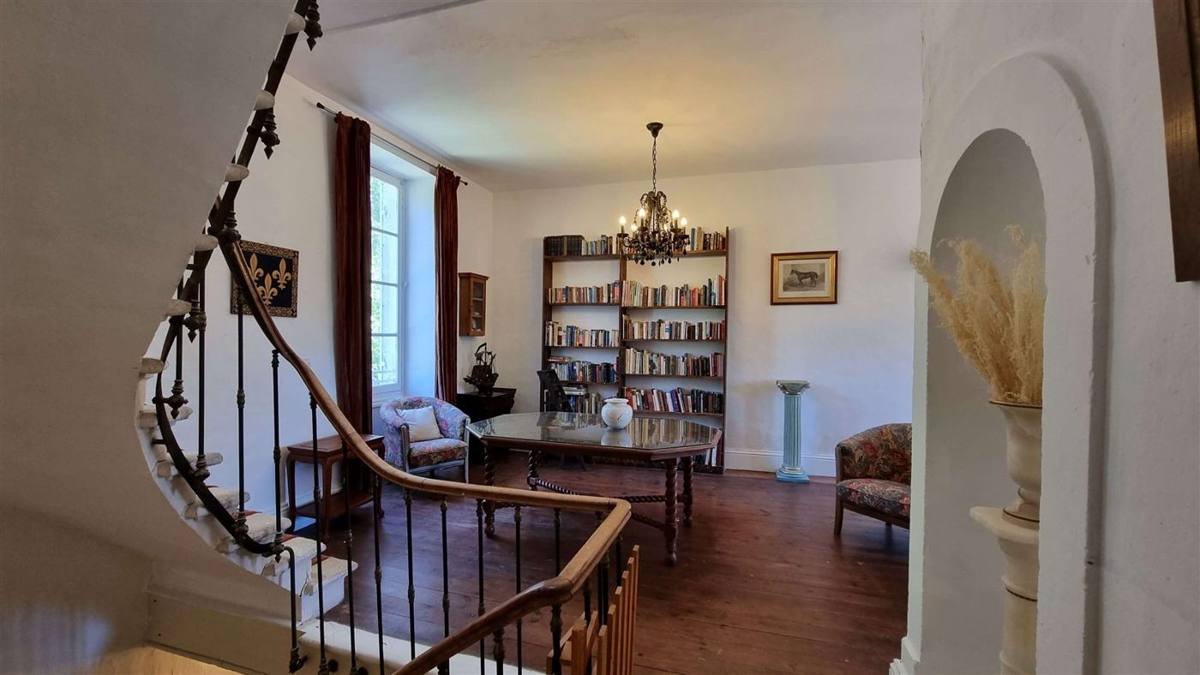 Domaine de Rochebonne – château et gîtes privatisés — photo 8